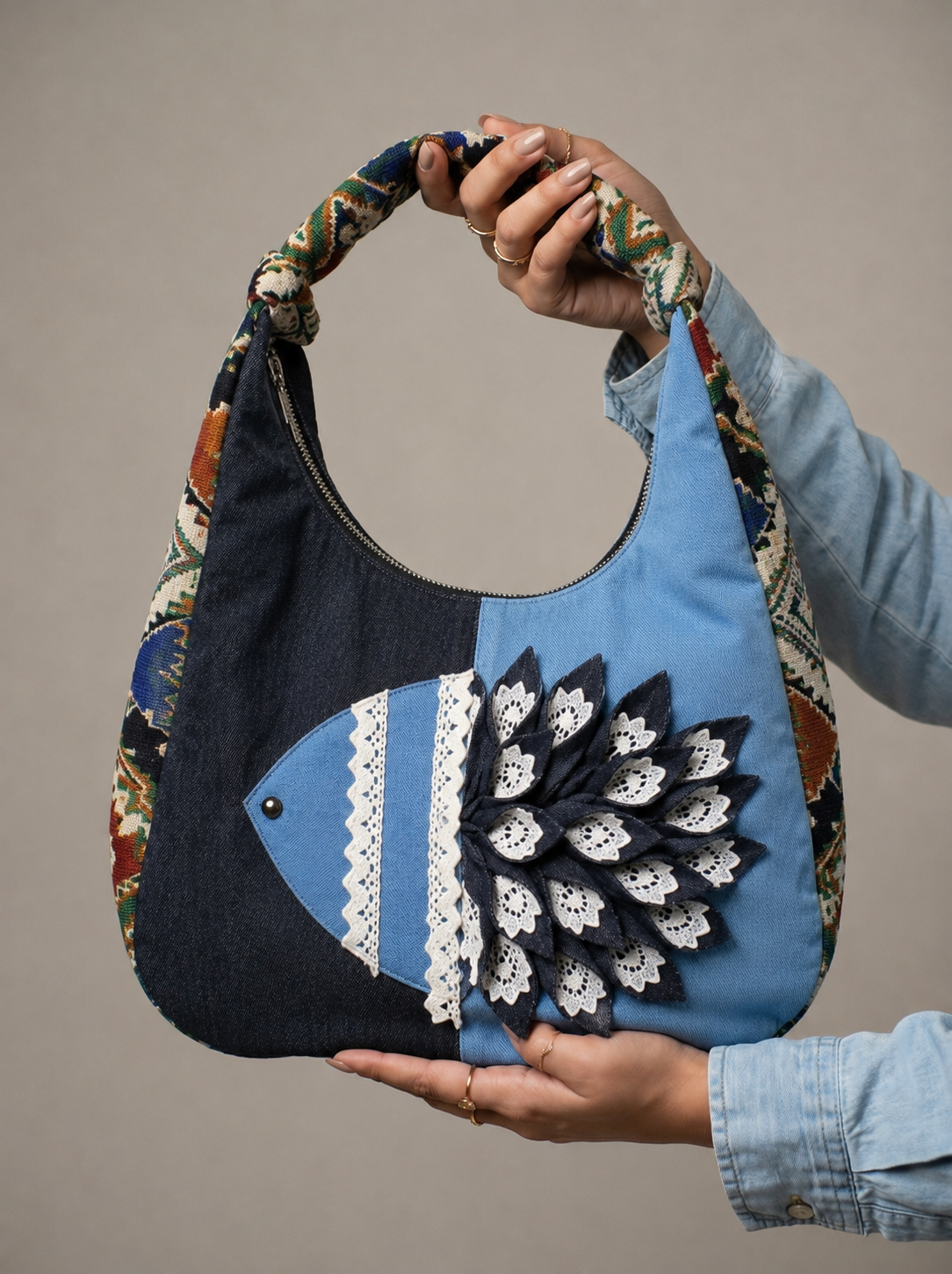 SEA CORAL APPLIQUE DENIM BAG