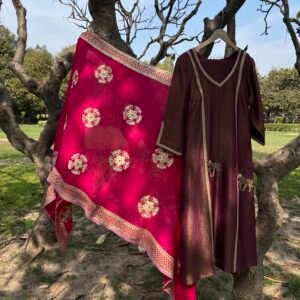 Ethnic suit set