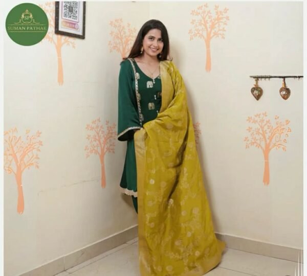 A line suit set